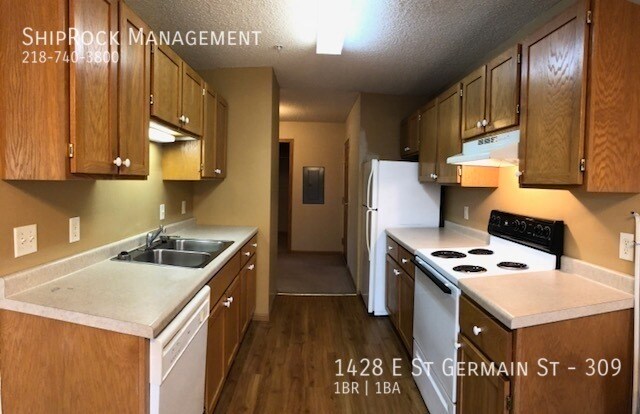 Foto del edificio - 1428 E St Germain St