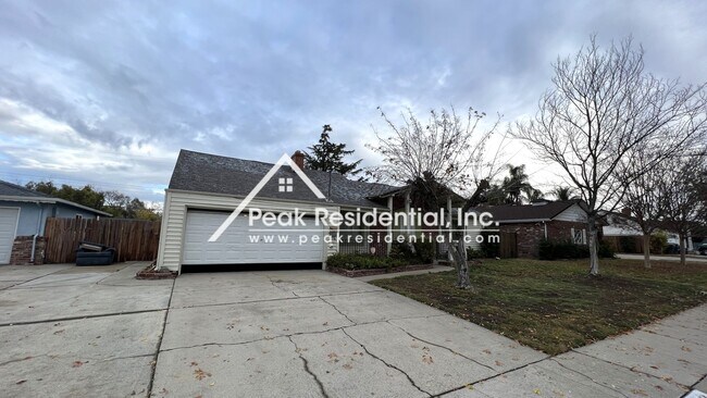 Foto del edificio - Very Nice 3bd/2ba House with Bonus Room!