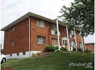 Primary Photo - 2315 Chaucer Ave