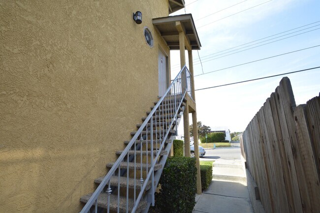 Foto del edificio - 13422 Mar Vista St