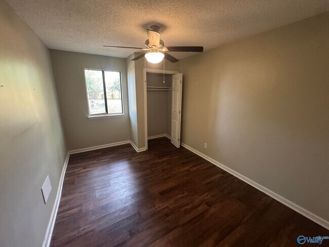 Foto del edificio - 2940 Hood Rd SW