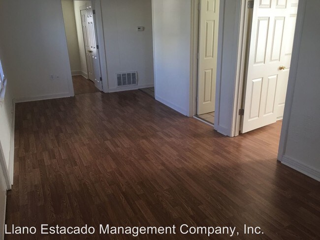 Foto del edificio - 2 br, 1 bath House - 89 N. Carolina