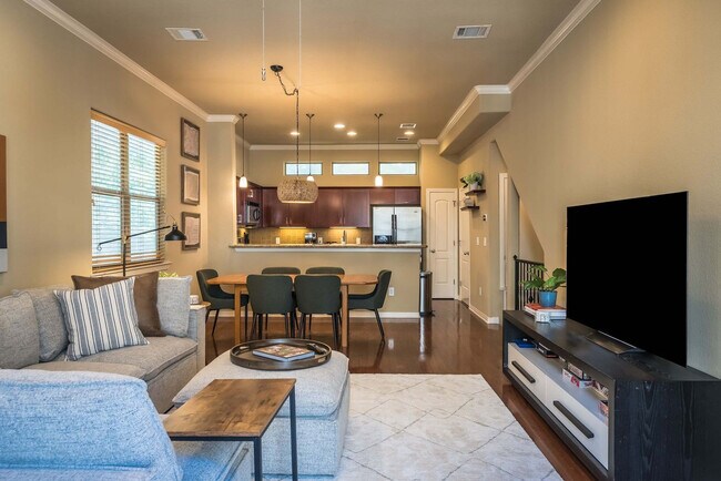 Foto del edificio - 1115 Kinney Ave