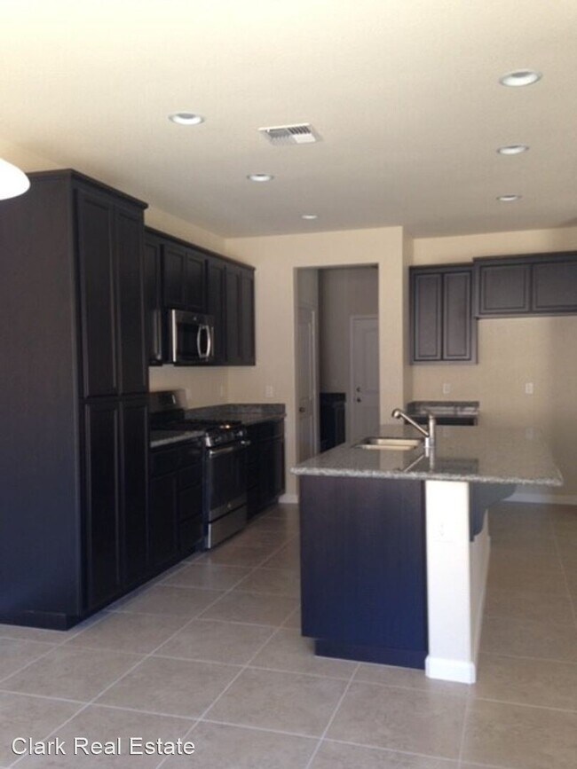 Foto del edificio - 3 br, 2 bath House - 17945 Sunset Peak Court