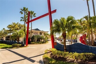 Building Photo - 8380 SW 65th Ave