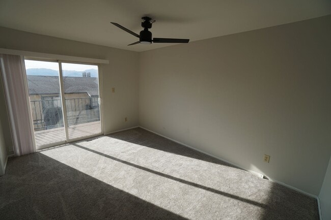 Building Photo - 6727 Dale Rd