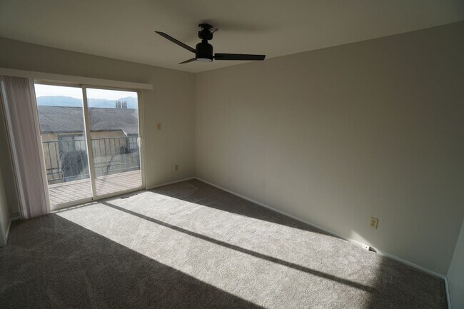 Foto del edificio - 6727 Dale Rd