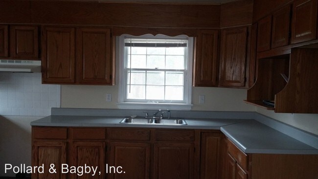 Foto del edificio - 4 br, 1.5 bath House - 4409 Exwick Ct.