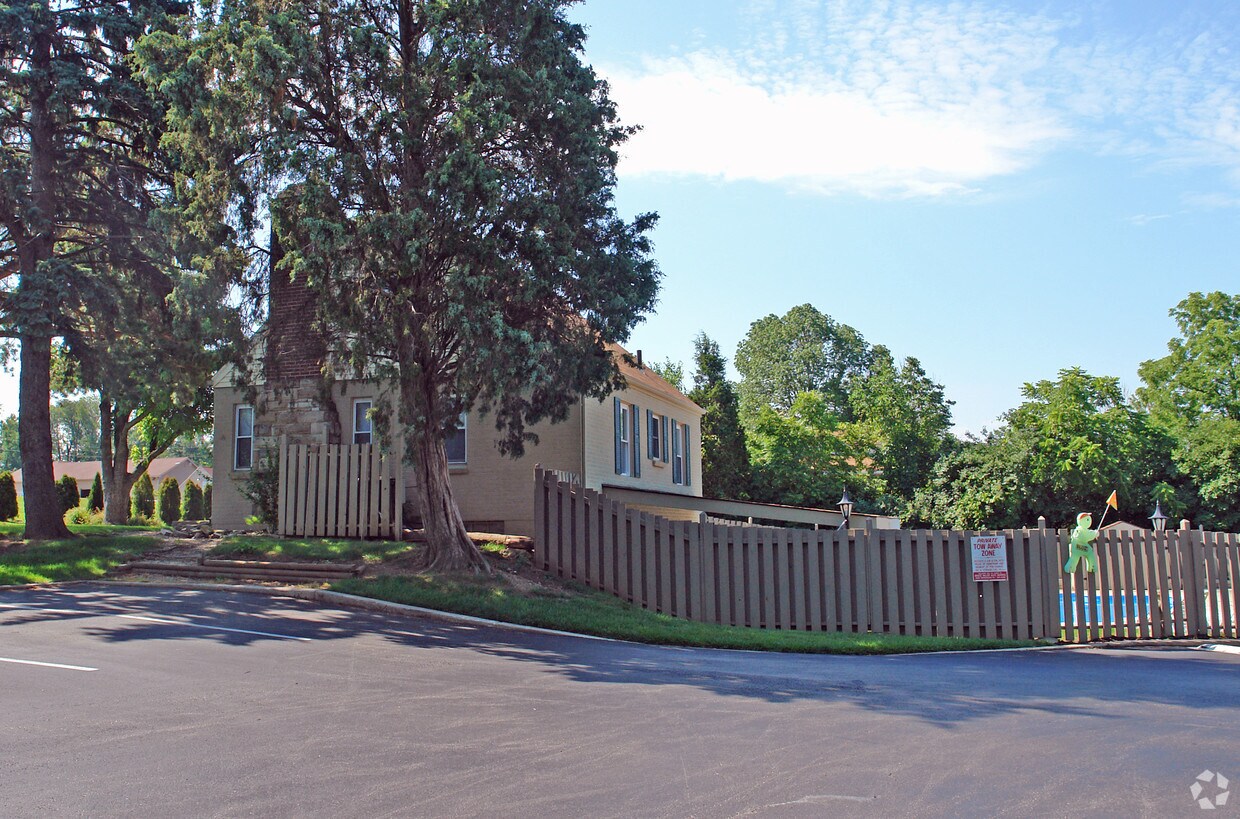 Hamilton Village Apartments Dayton