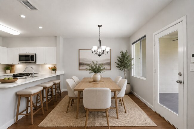 Foto del edificio - 3BD/3BA Ka Makana Townhouse | 2-Car Garage, Ensuite Baths & Community Pool