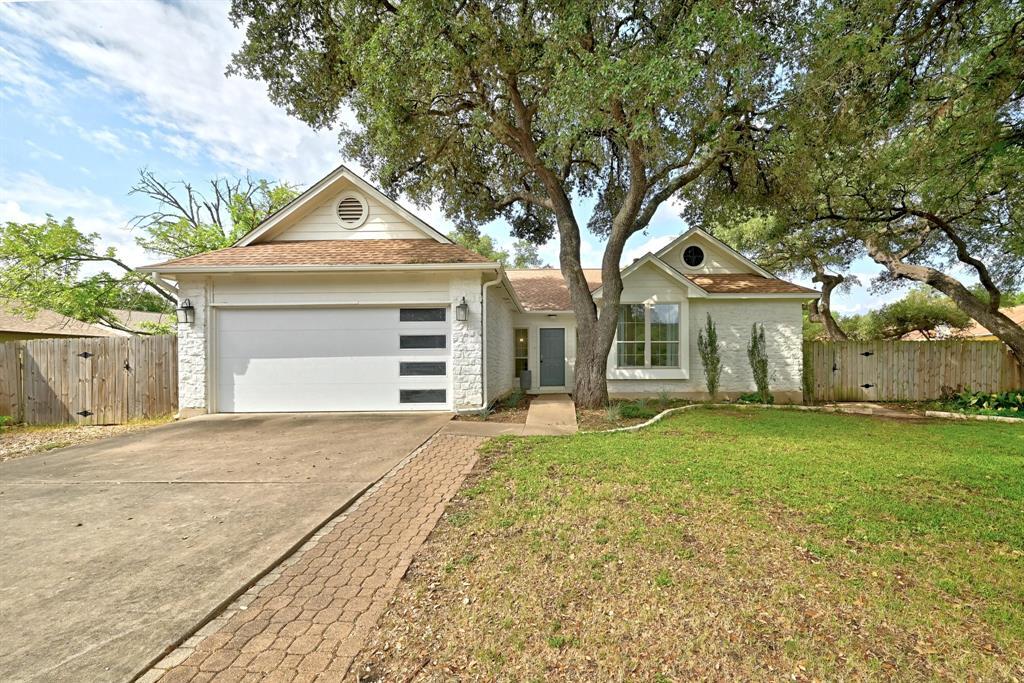 Foto principal - 5807 Convict Hill Rd