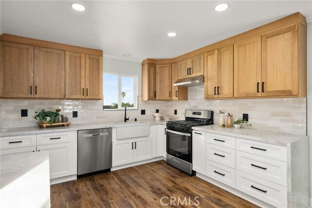 Foto del edificio - 7785 Vineyard Ave