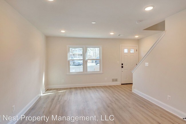 Building Photo - 253 Stribling Ave
