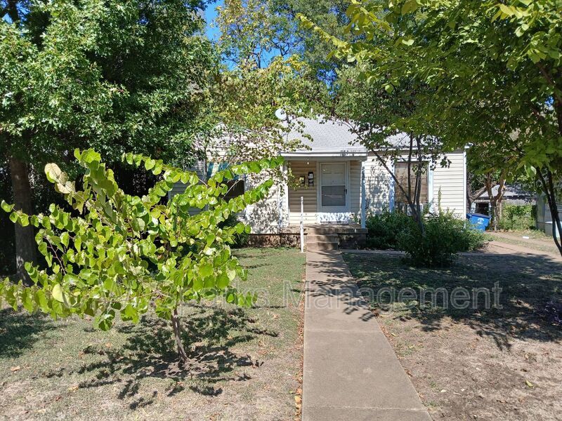 2911 W Clarendon Dr Dallas, TX 75211 Alquileres en Dallas, TX