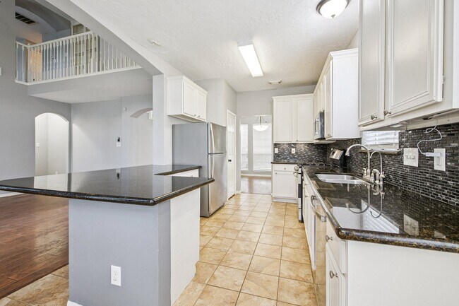 Foto del edificio - 7414 Dane Hill Dr