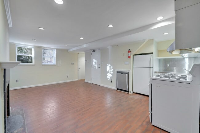 Foto del edificio - 308 11th St SE