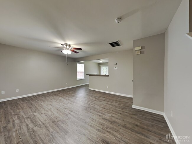 Building Photo - 4406 Cochran Farm Ln