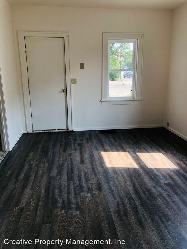 Building Photo - 1 br, 1 bath House - 401 23rd St NW