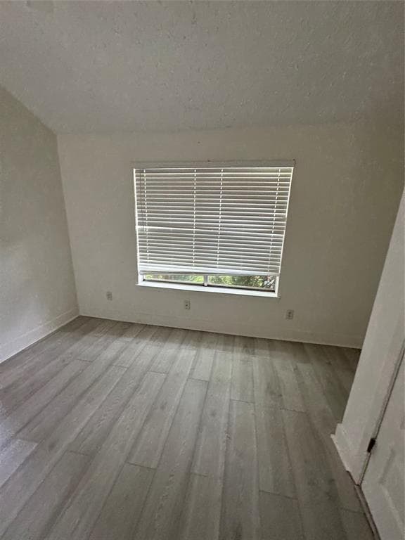 Building Photo - 3723 Westmeadow Dr