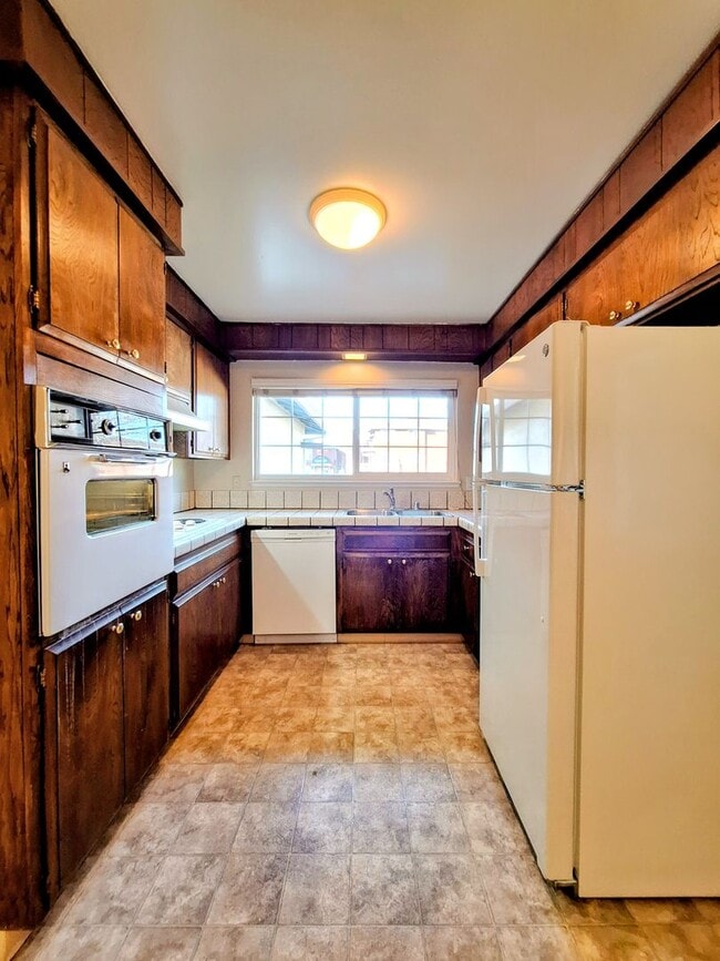 Building Photo - 3072 Walgrove Way