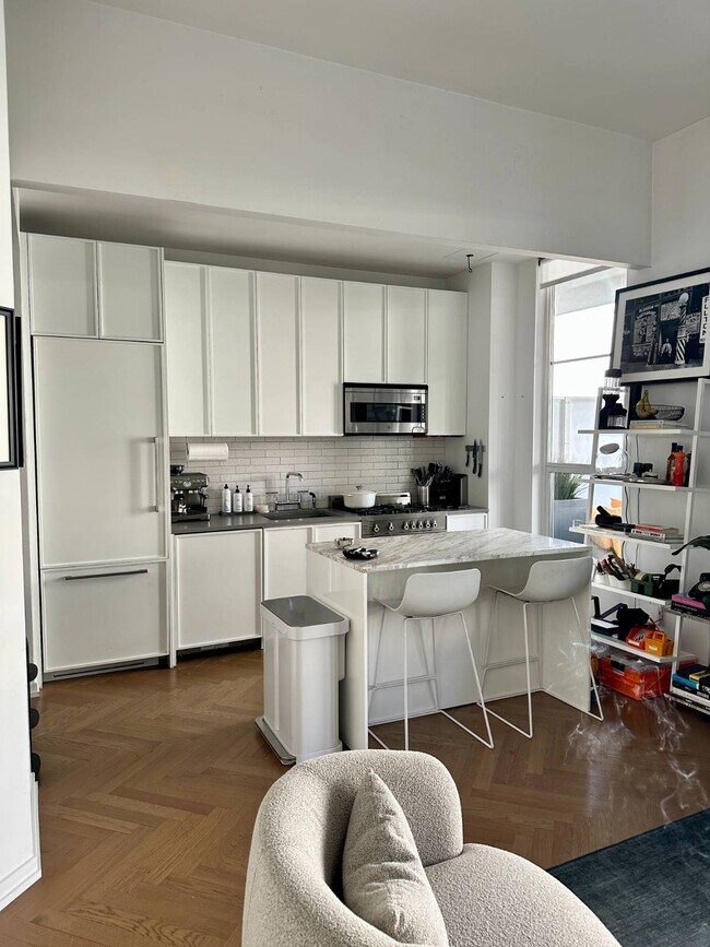 Foto del edificio - 184 Kent Ave