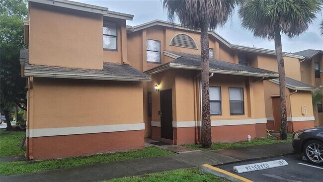 Foto del edificio - 2481 NW 56th Ave