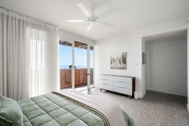Photo - 31271 Holly Dr (Laguna Beach, CA) House