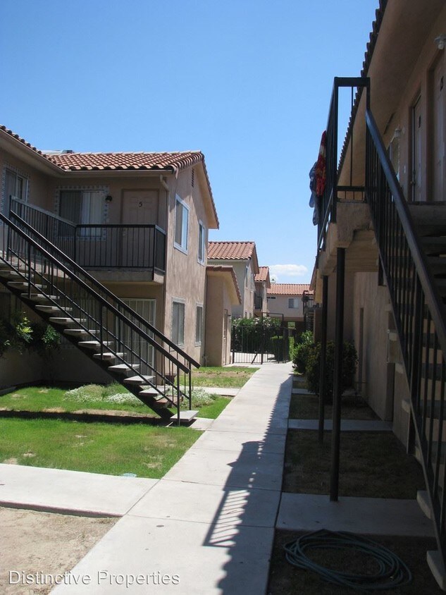 Foto principal - 1809 LACEY St