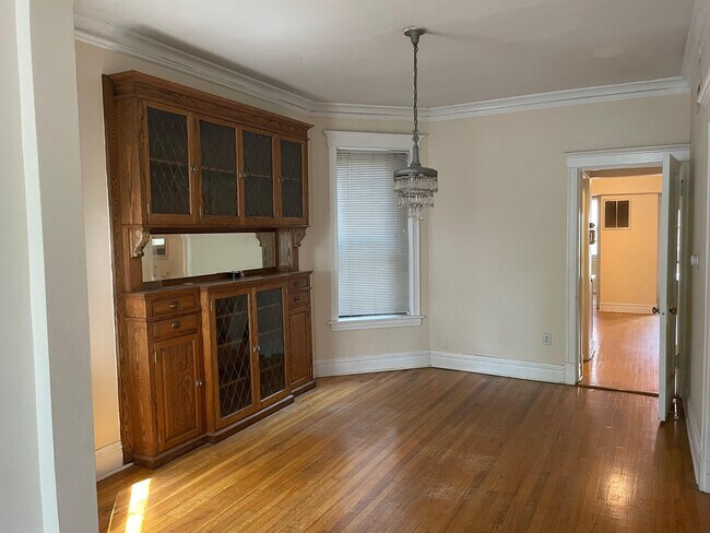 Foto del edificio - 1528 W Grace St
