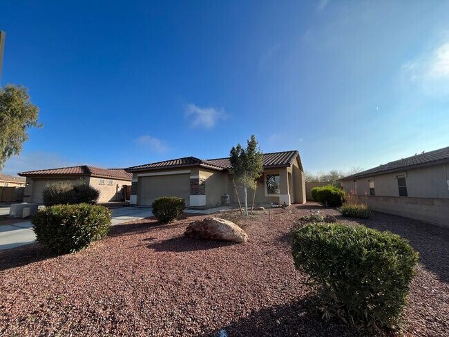 Building Photo - COMING SOON! Gorgeous 3 Bed 2 Bath in Buck...