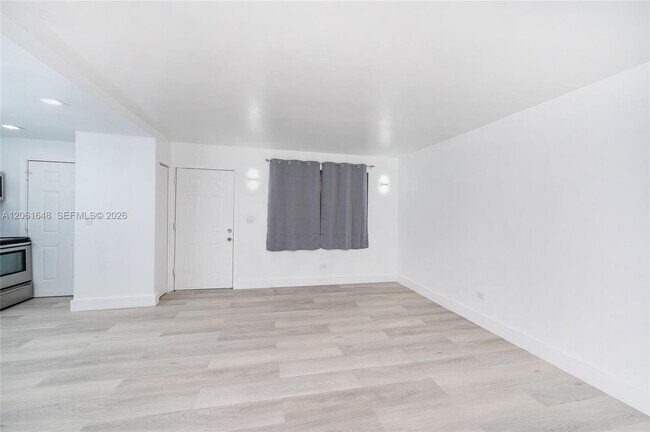Foto del edificio - 9760 SW 184th St