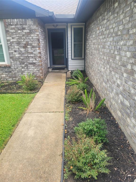 Building Photo - 2518 Fredericksburg Dr