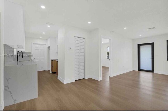 Foto del edificio - 2980 NW 210th Terrace