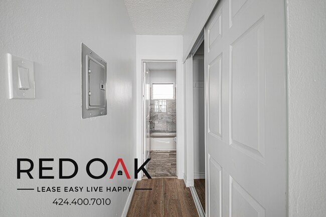 Foto del edificio - 6547 Pickering Ave