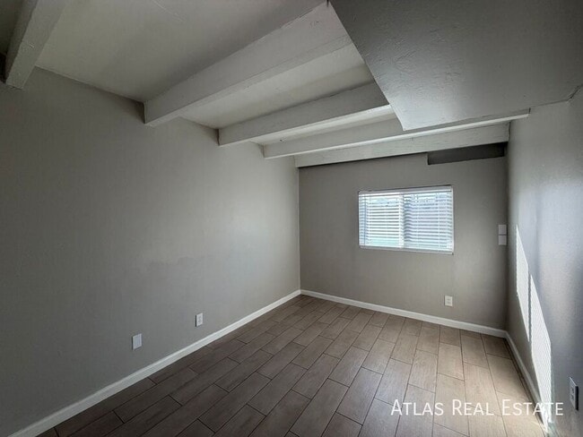 Foto del edificio - 3451 N Flowing Wells Rd