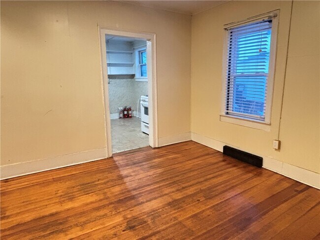 Foto del edificio - 10 Columbia St