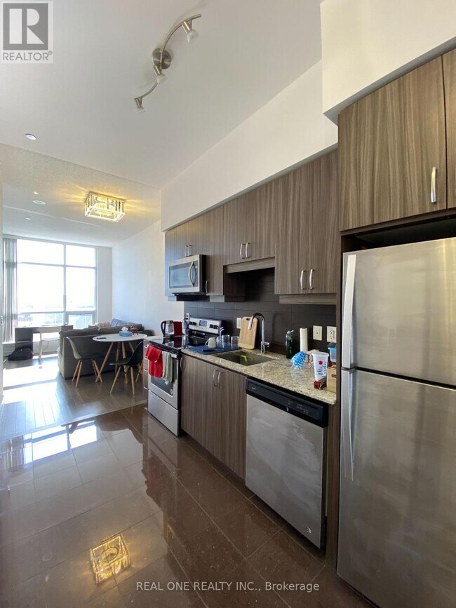 Photo du bâtiment - 9205-9205 Yonge St