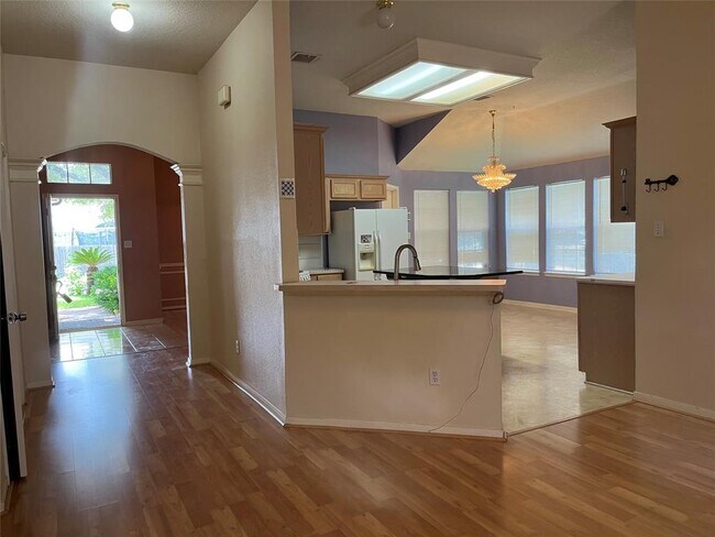 Foto del edificio - 3211 Sapling Oak Dr