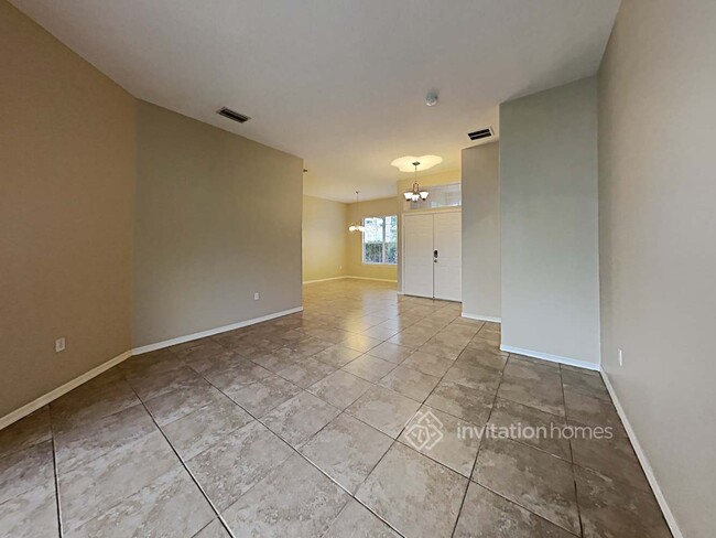 Foto del edificio - 13029 Baybrook Ln