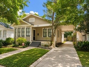 Building Photo - 1944 Tulip St
