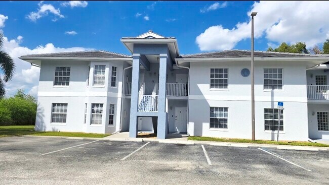 Building Photo - 8407 Bernwood Cove Loop