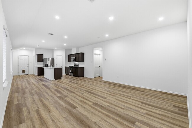 Foto del edificio - 1834 Legacy Hills Dr