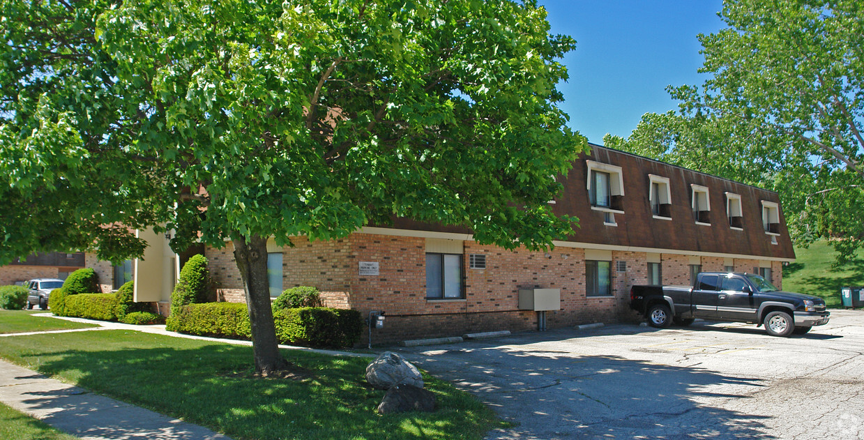 Building Photo - Park Ridge Apartments