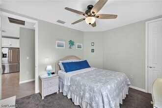 Building Photo - 14582 Edgewater Cir