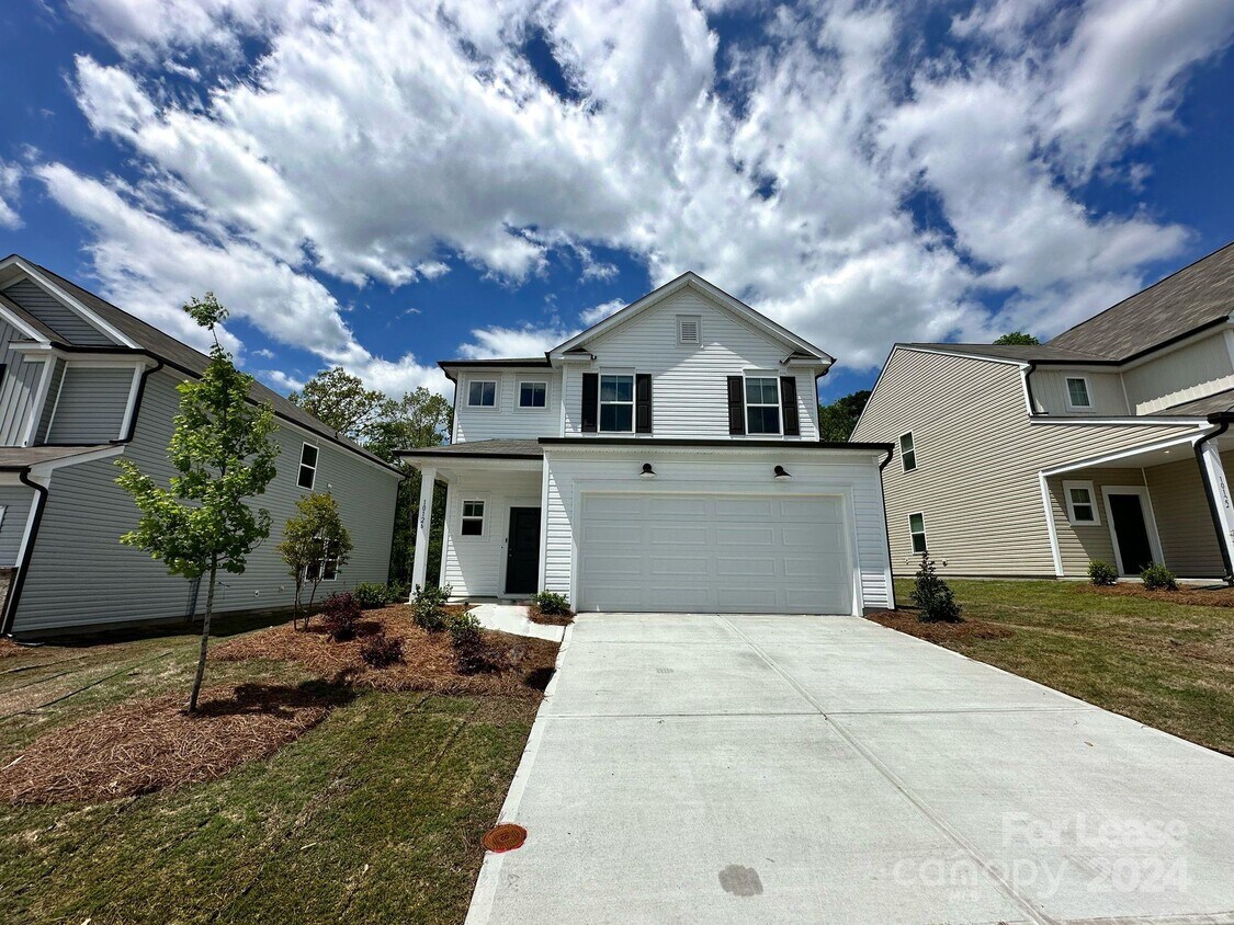 10126 Travis Floyd Ln, Charlotte, NC 28214 House Rental in Charlotte
