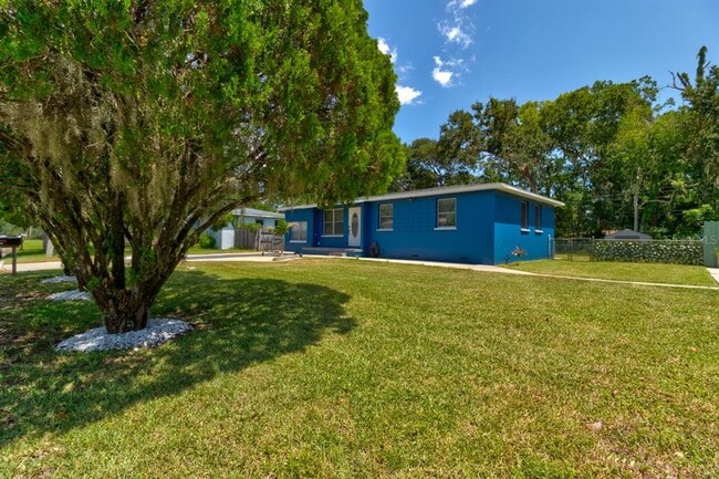 Building Photo - 635 S Lanvale Ave