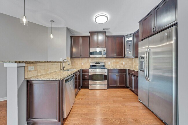 Foto del edificio - 443 2nd St