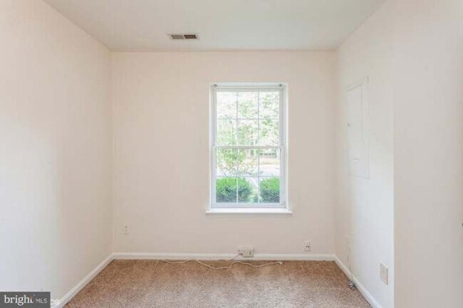 Building Photo - 7836 Canter Ct