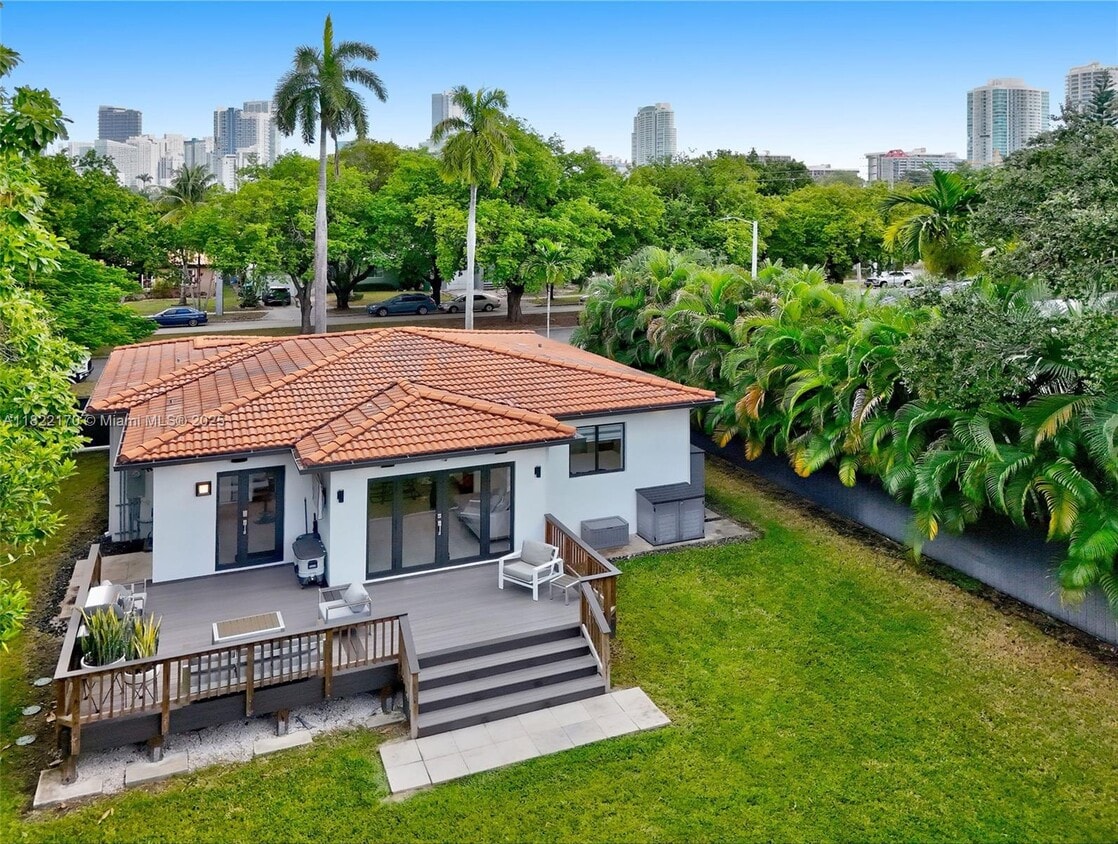 Photo - 130 Southwest 25th Road Apt #SFH, Miami, FL 33129 - 3 BR 2 BA single-family home