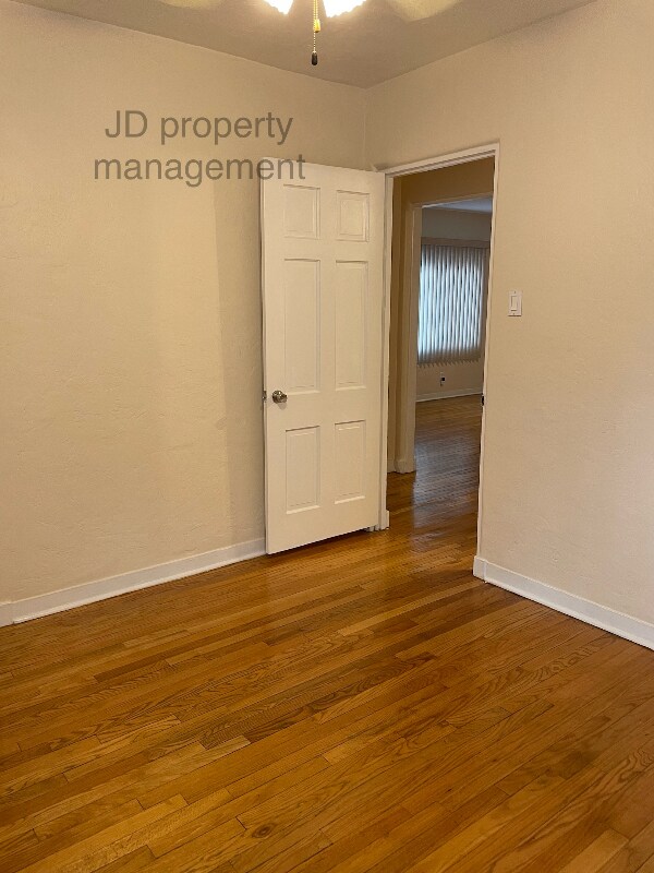 Building Photo - 1610 Coal Ave SE